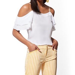 NY&Co OFF THE SHOULDER BLOUSE W/ADJUSTABLE STRAPS